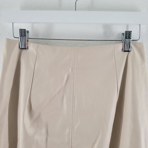Ramisu Collection Faux Leather Pencil Skirt Front Slit Womens Medium Beige Cream - Picture 4 of 9